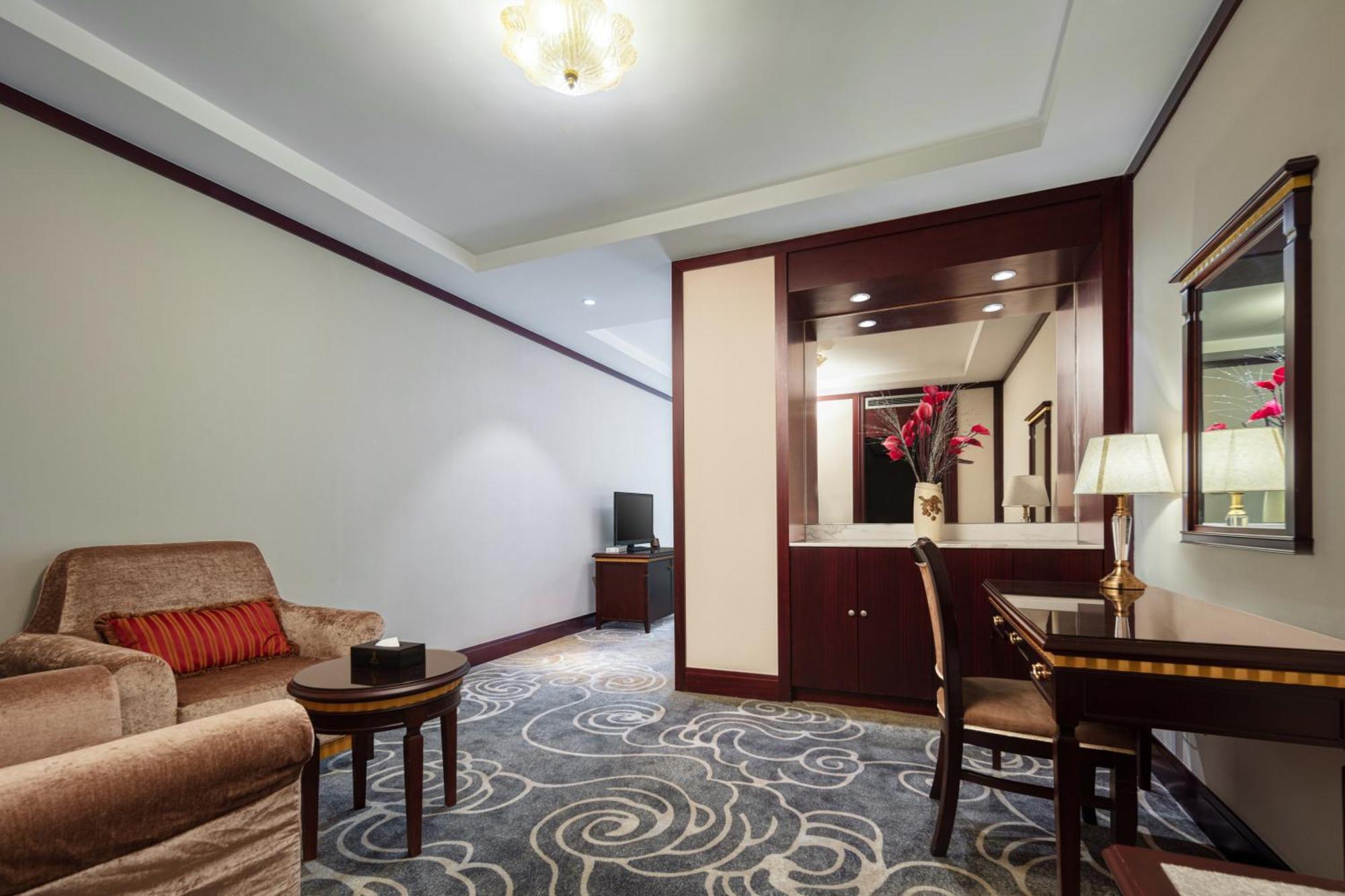 Gem Flower - North Bund 4*