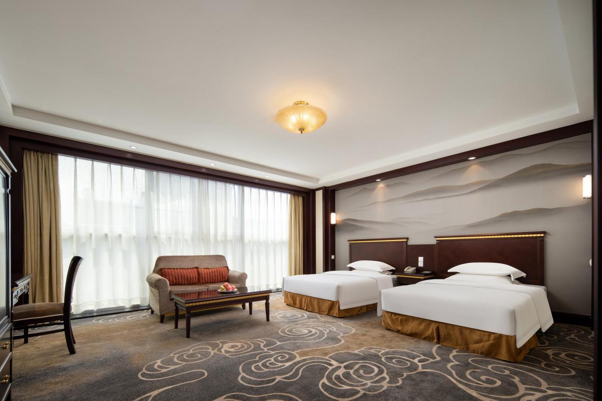 Gem Flower - North Bund 4*